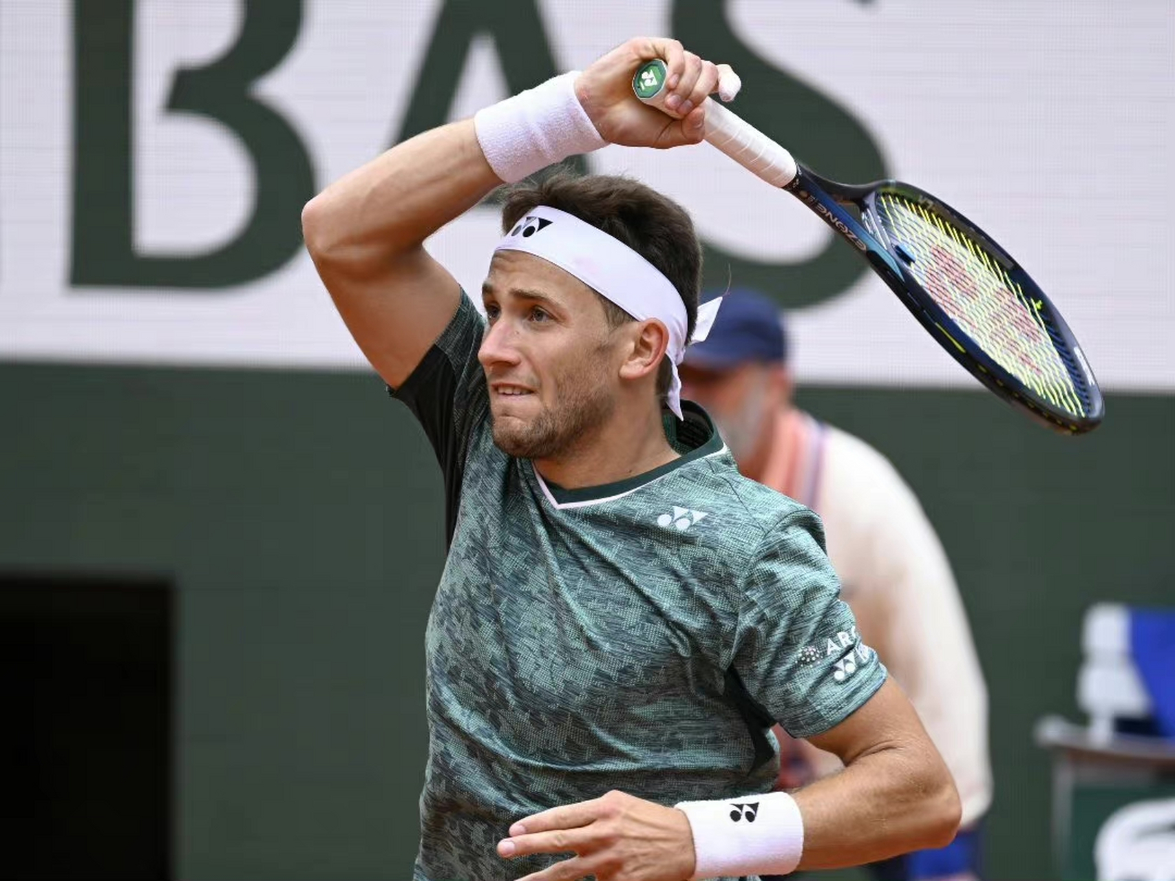 雷速网球直播-温网完胜法网，鲁德扛起全队