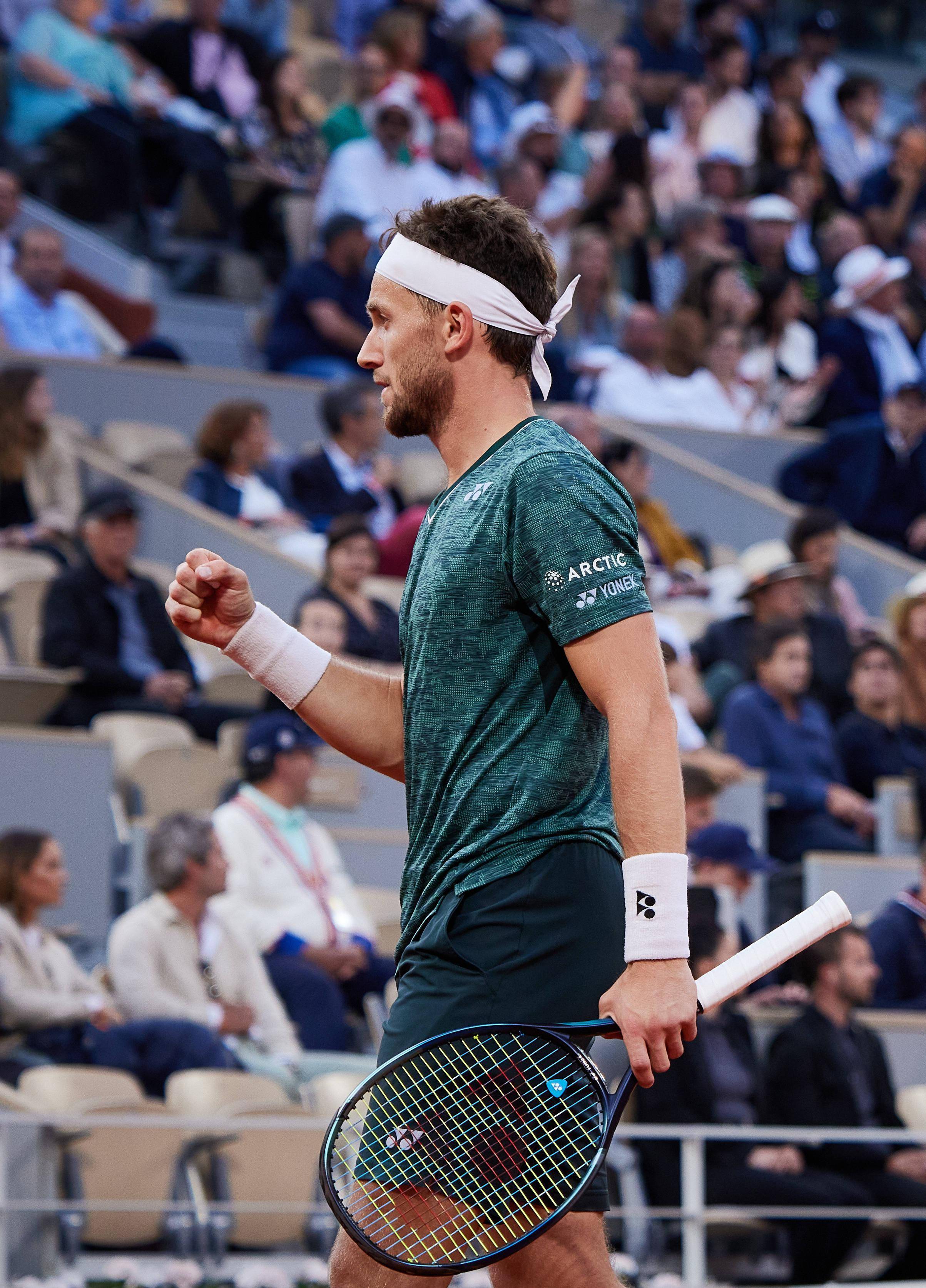 温网完胜法网，鲁德扛起全队