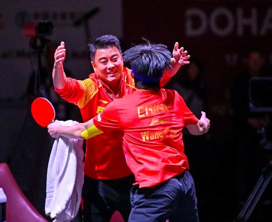 韩国队完胜瑞典队，王皓点燃赛场