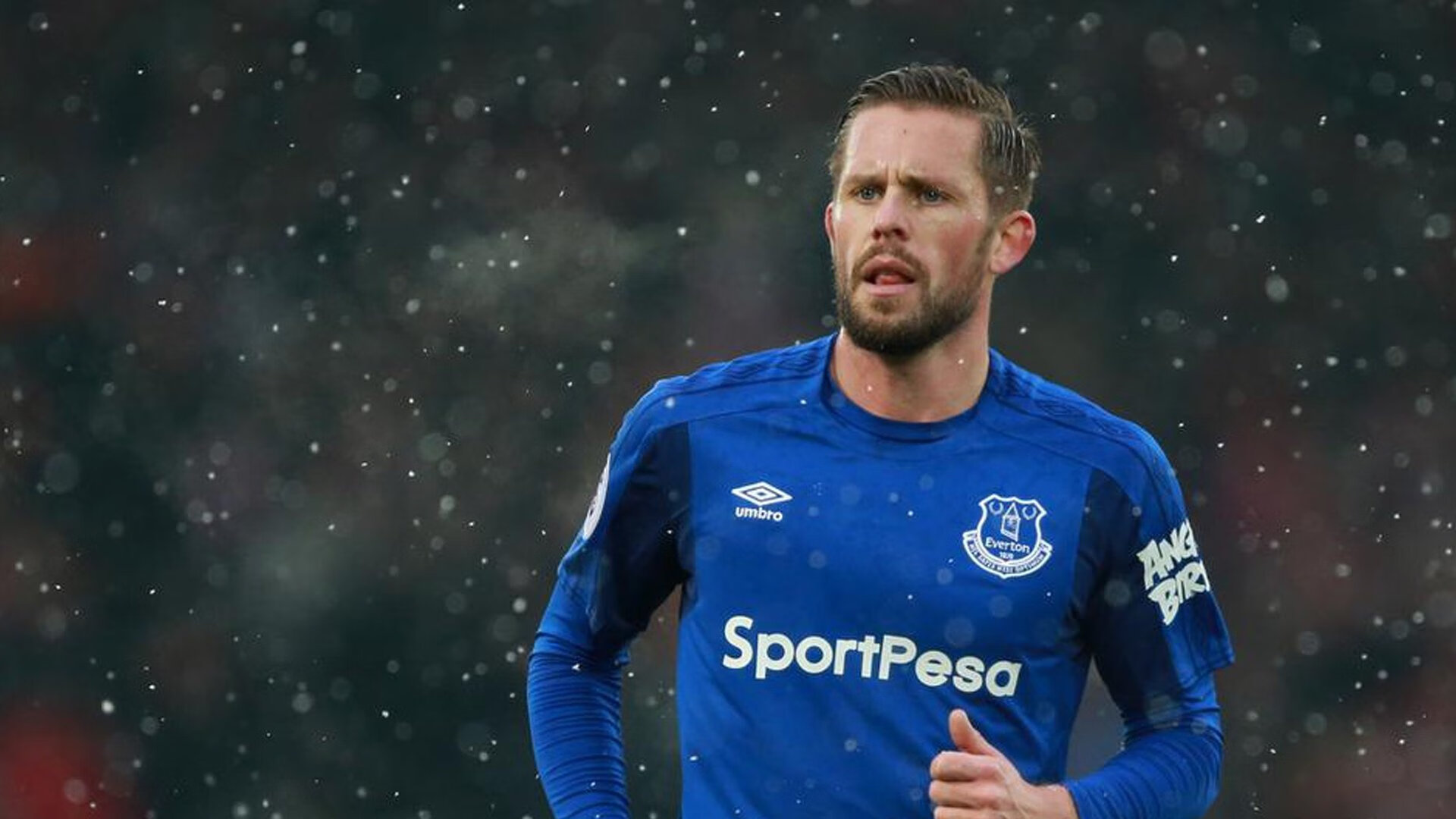 黄金风暴席卷安联,黄喜灿持续杀伤,葡萄牙式足球如何碾压拜仁体系?