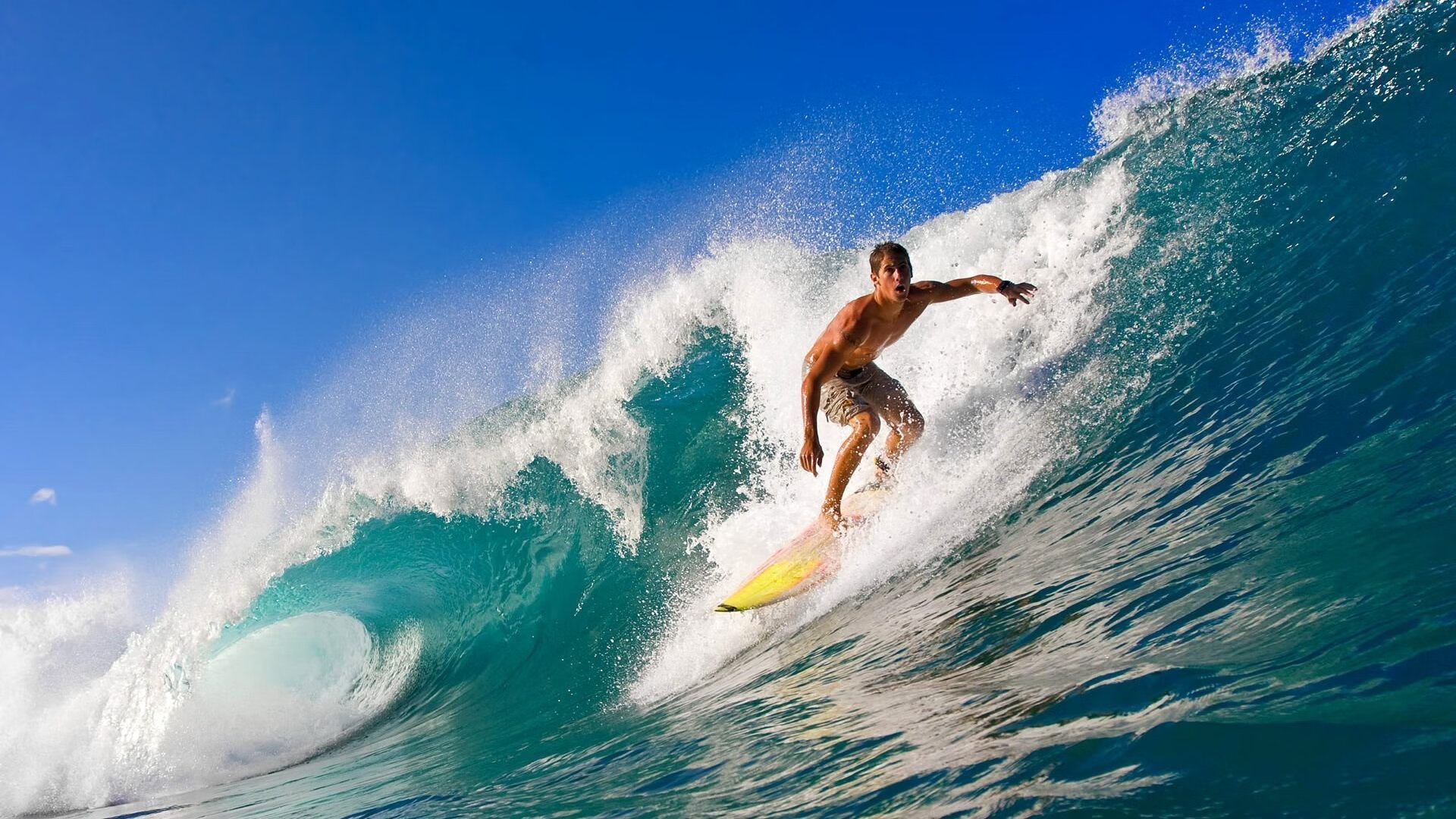 深圳队险胜76人,哈利伯顿关键回合不手软,诠释大心脏本色